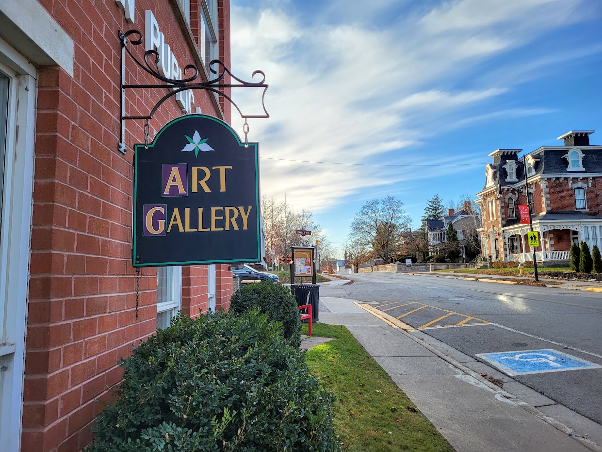 Art Gallery & Room Rental